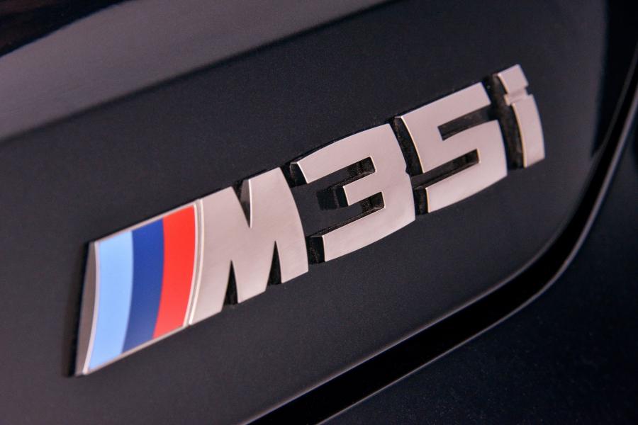 Логотип BMW X2 M35i (F39) 2019 года  (ZA) (фото 13 из 40)